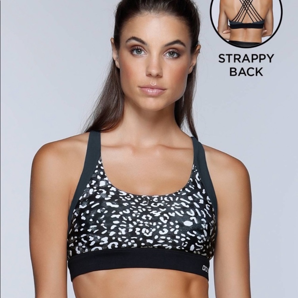 Lorna Jane night runner sports bra